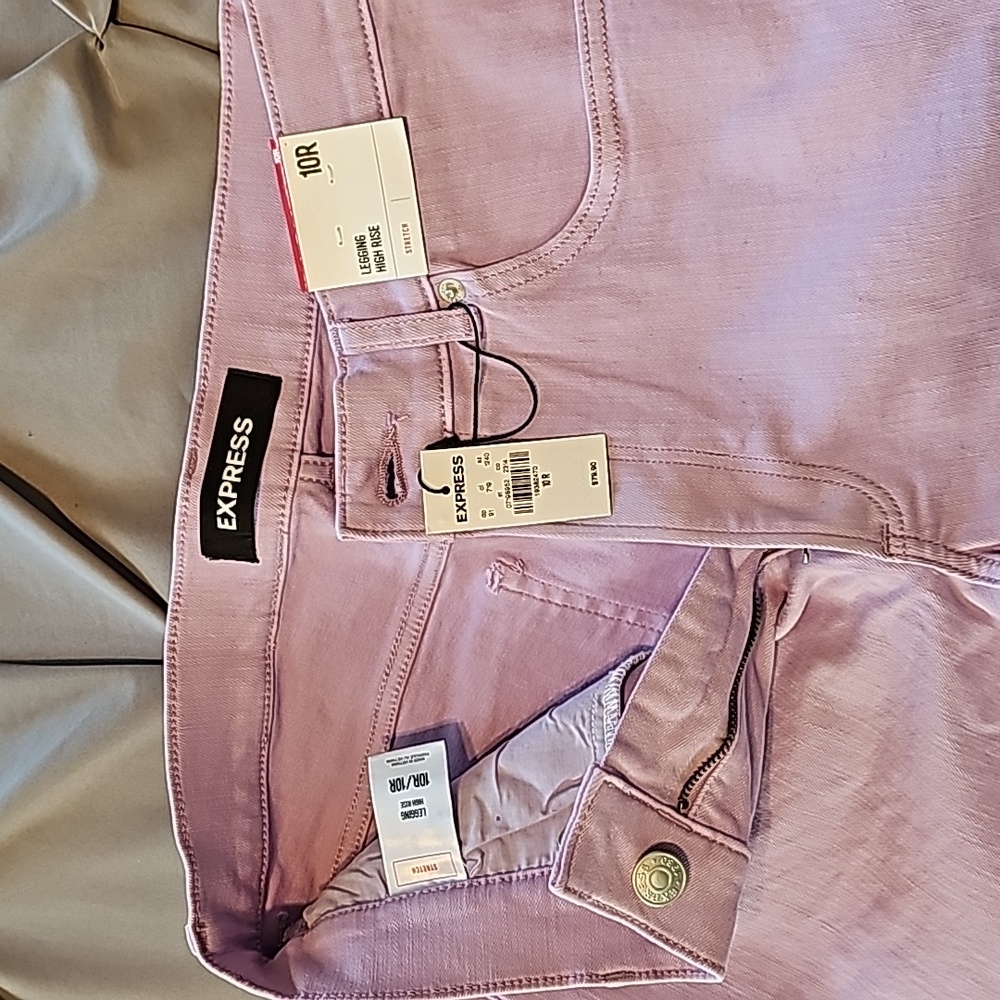 NWT Express - Picture 2 of 3